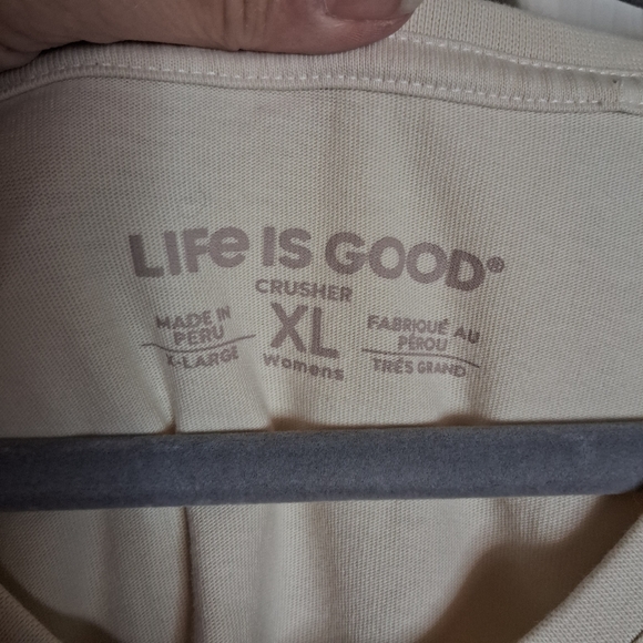 Life is Good Women’s Cream V-Neck Crusher Graphic Tee 100 % Cotton SZ XL - Picture 4 of 7